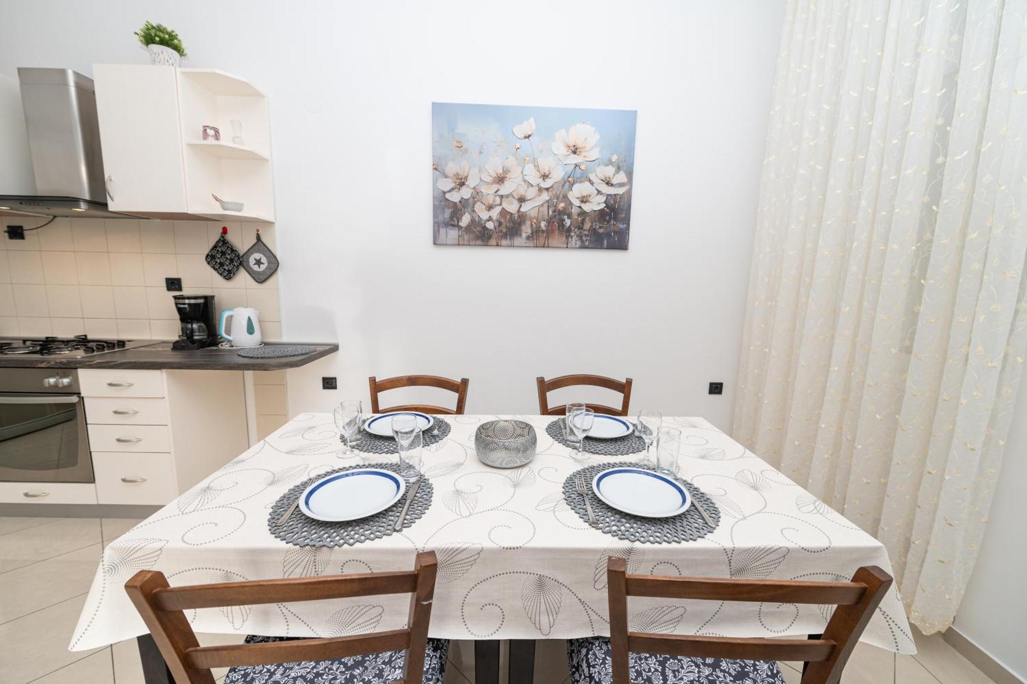Aparment Kod Kule Apartment เซรส ภายนอก รูปภาพ
