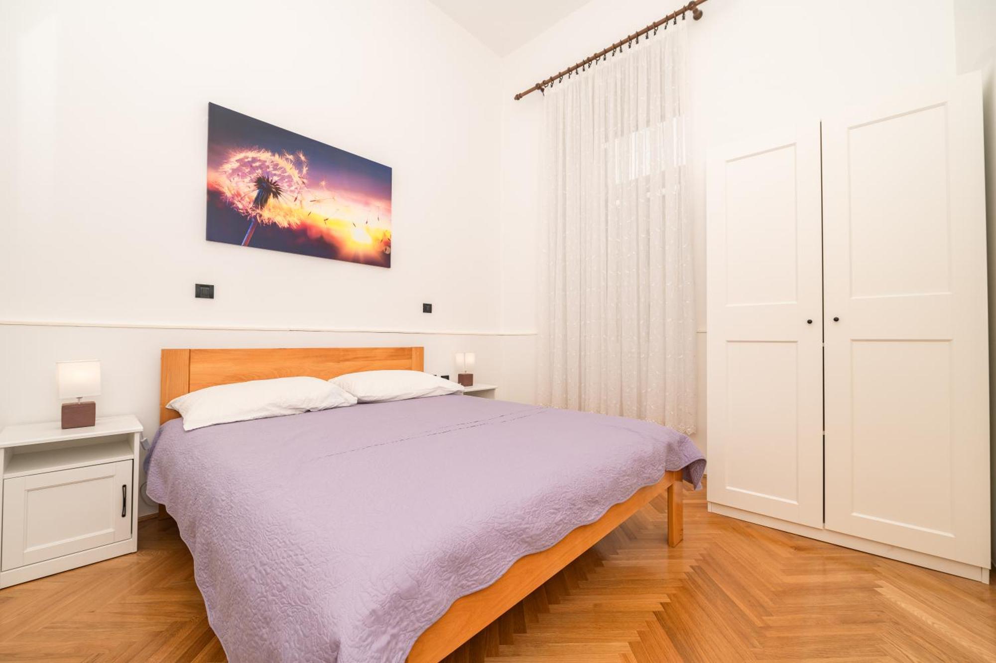 Aparment Kod Kule Apartment เซรส ภายนอก รูปภาพ