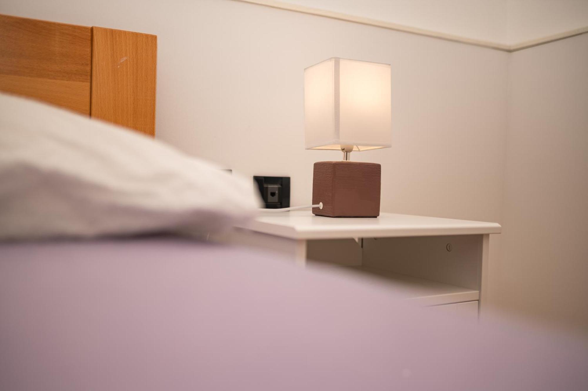 Aparment Kod Kule Apartment เซรส ภายนอก รูปภาพ